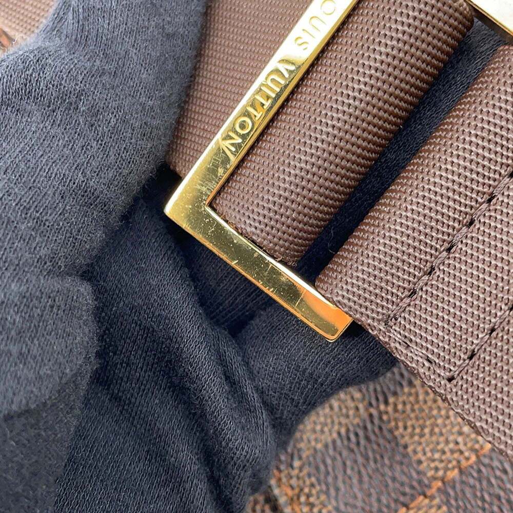 LOUIS VUITTON Authentic Brown Damier Shoulder Bag - Picture 12 of 15